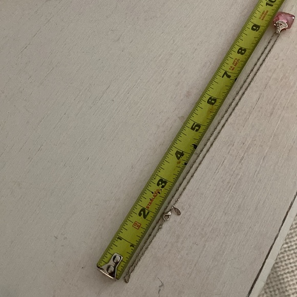 Pink ice pendant on silver chain - Picture 9 of 9